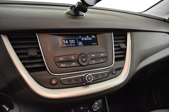 Opel Grandland X 12 of 13