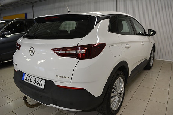 Opel Grandland X 7 of 13