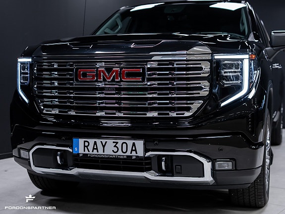 GMC Sierra 1500 2 of 30