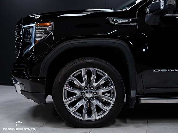 GMC Sierra 1500 4 of 30