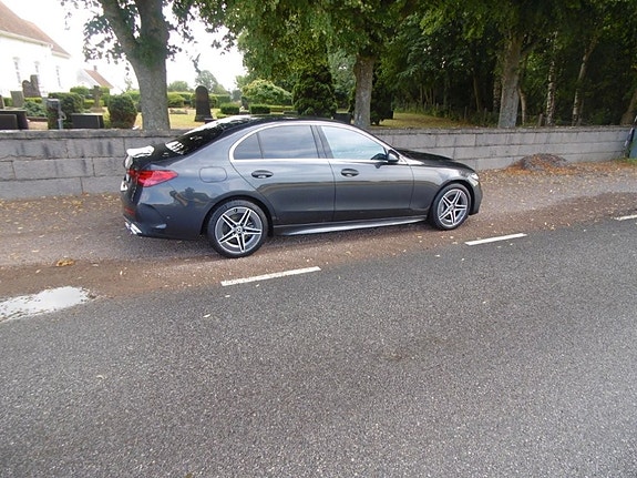 Mercedes-Benz C300 e 2 of 2