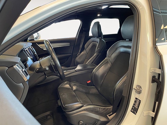 Volvo V90 9 of 26