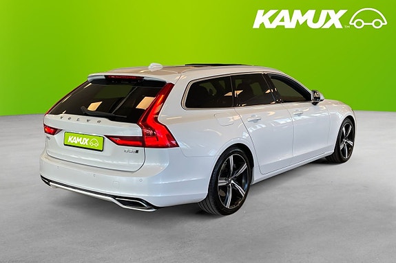 Volvo V90 4 of 26