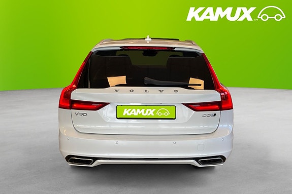 Volvo V90 5 of 26