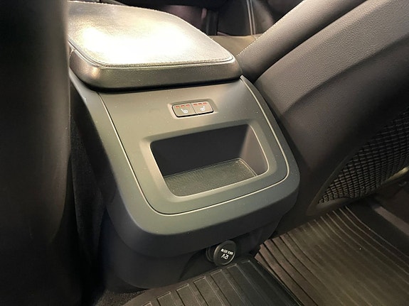 Volvo V90 23 of 26