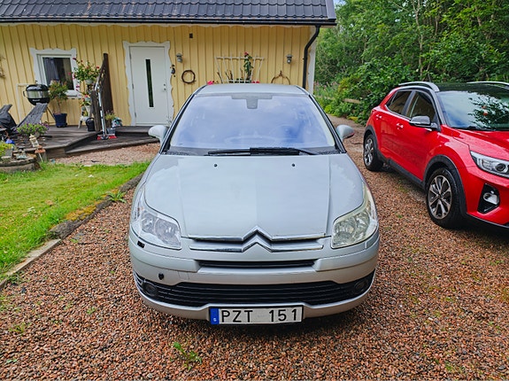 Citroen C4 2 of 7