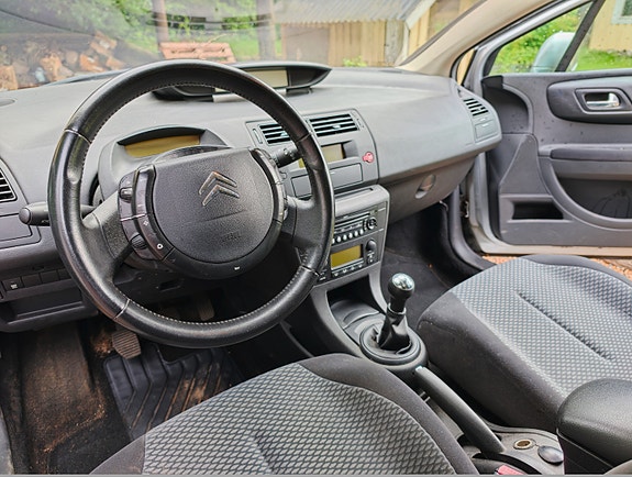 Citroen C4 5 of 7