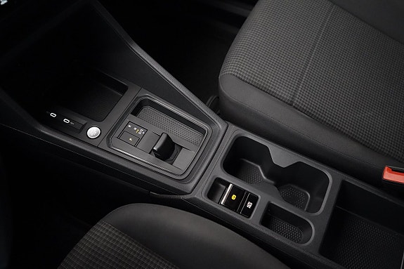 Volkswagen Caddy Maxi 13 of 23