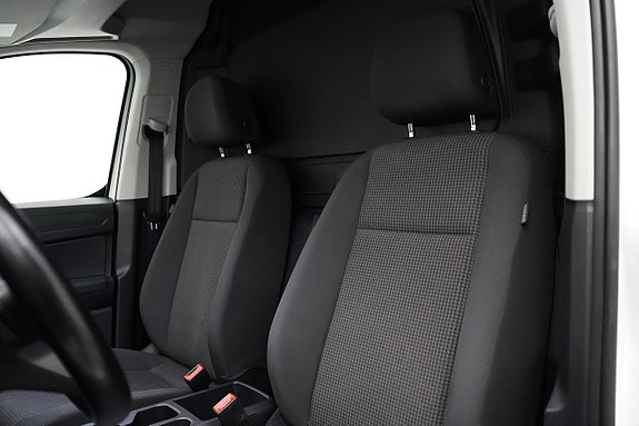 Volkswagen Caddy Maxi 7 of 23