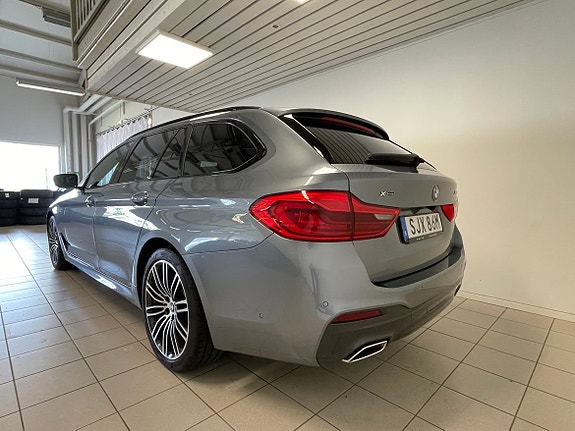 BMW 540d 4 of 5