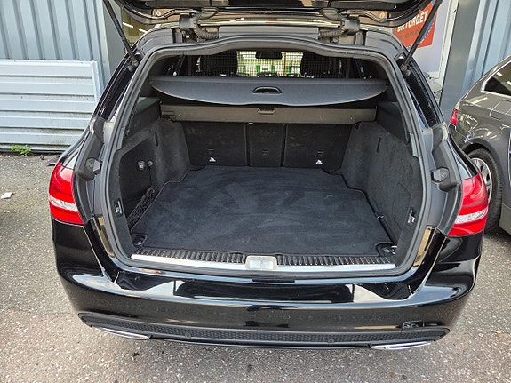 Mercedes-Benz C220 d 14 of 24