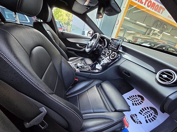 Mercedes-Benz C220 d 8 of 24
