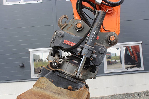 Bandgrävare Hitachi ZX210 LC 6 Rototilt Skopor 8 of 12