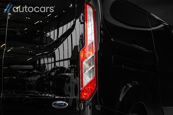 Ford Transit Custom 13 of 29