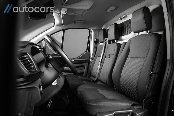 Ford Transit Custom 29 of 29