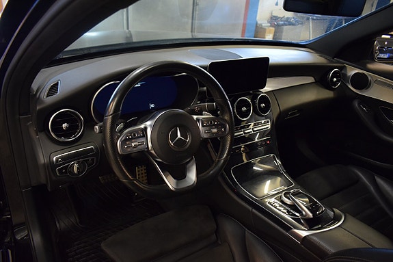 Mercedes-Benz C200 d 7 of 19