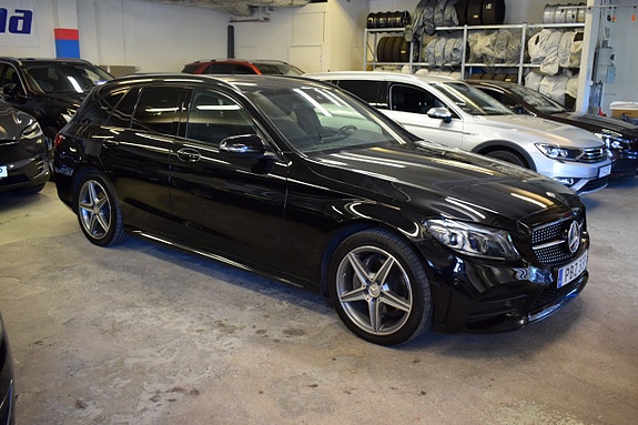Mercedes-Benz C200 d 2 of 19