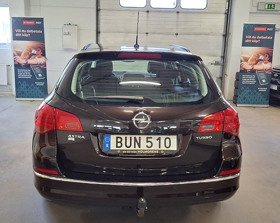 Opel Astra 8 of 22