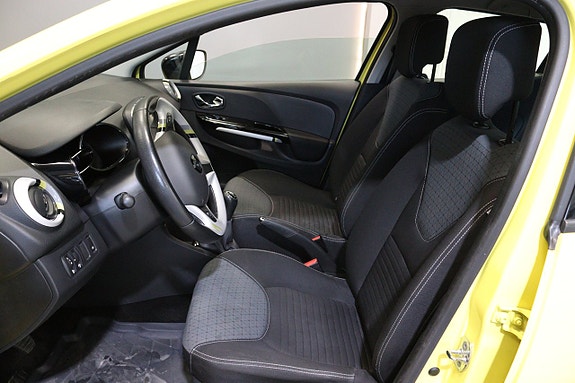 Renault Clio 17 of 22