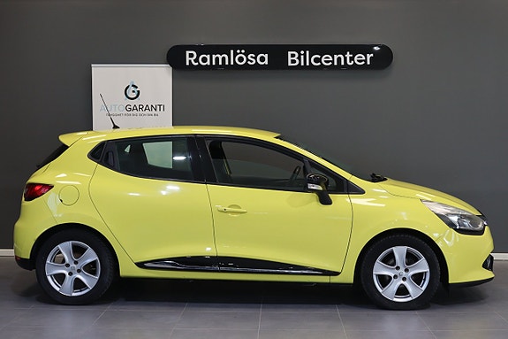 Renault Clio 8 of 22