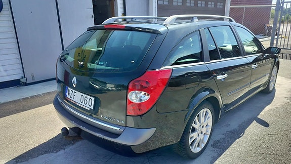 Renault Laguna 3 of 13