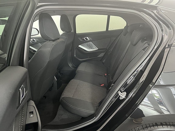 BMW 120 11 of 14