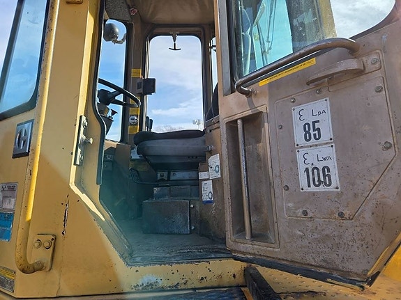CAT IT 18 B 17 of 18