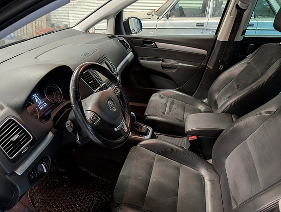 Volkswagen Sharan 5 of 14