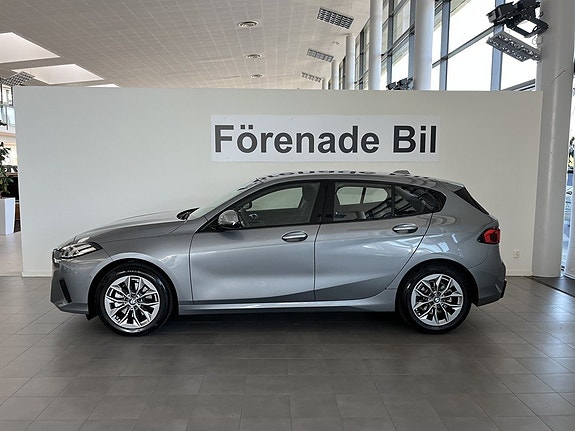 BMW 120 3 of 14