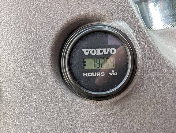 Volvo EW 160 E 5 of 8