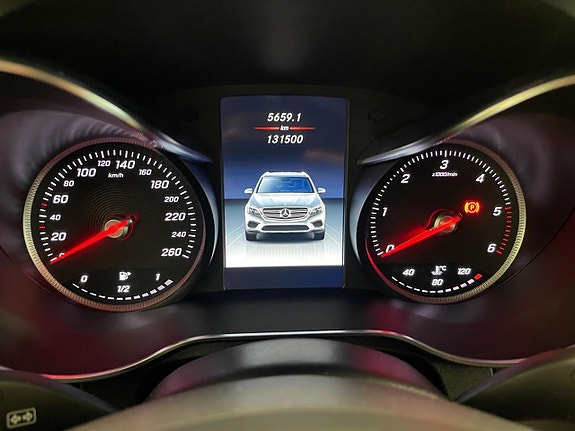 Mercedes-Benz GLC220 d 13 of 26