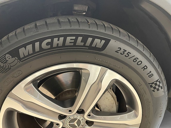 Mercedes-Benz GLC220 d 9 of 26