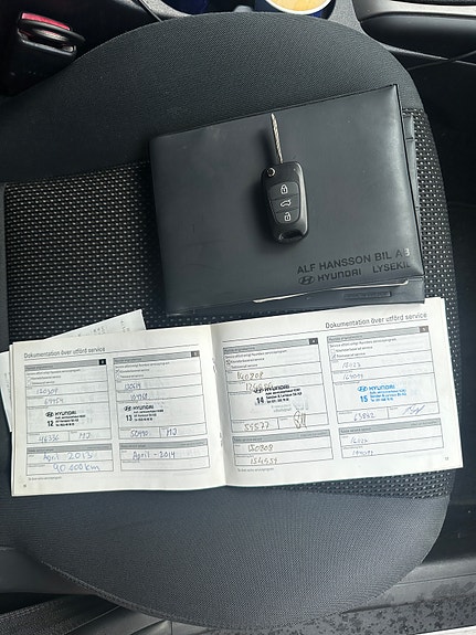 Hyundai i30 8 of 10