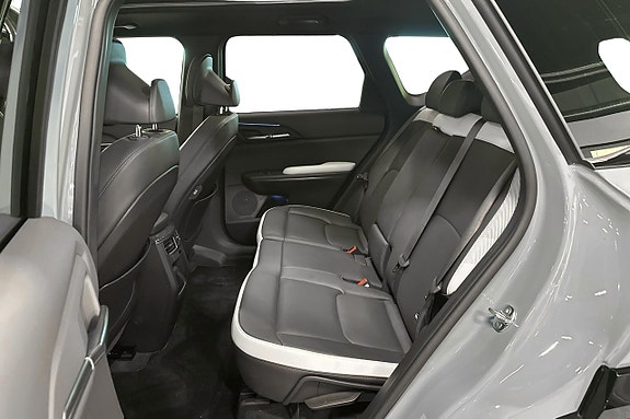 Kia EV5 12 of 27