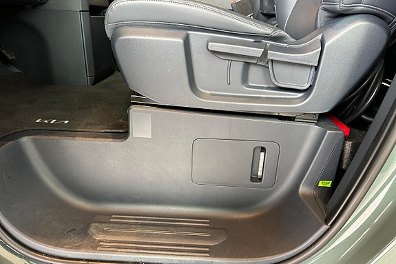Kia PV5 16 of 27