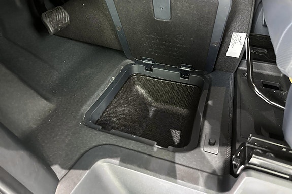 Kia PV5 19 of 27