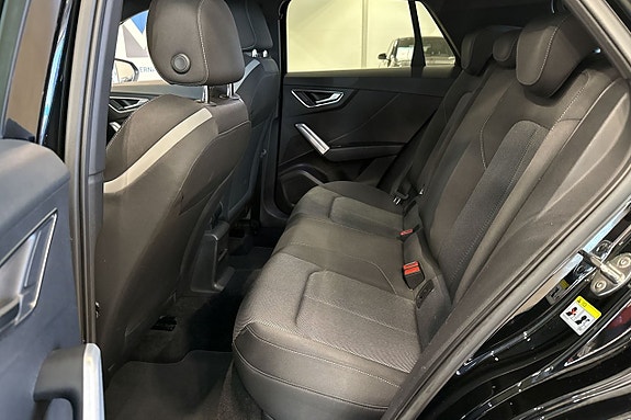 Audi Q2 23 of 24