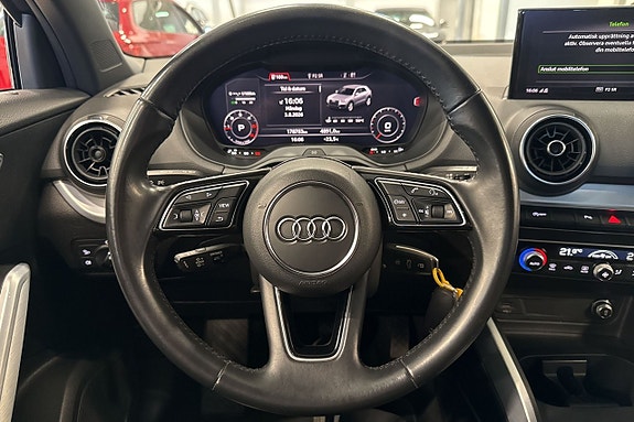 Audi Q2 10 of 24