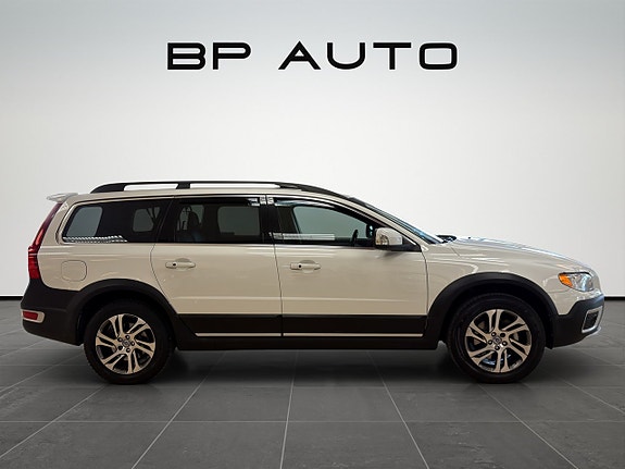 Volvo XC70 6 of 19