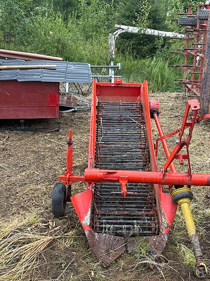 Linderhaug 550 2 of 2