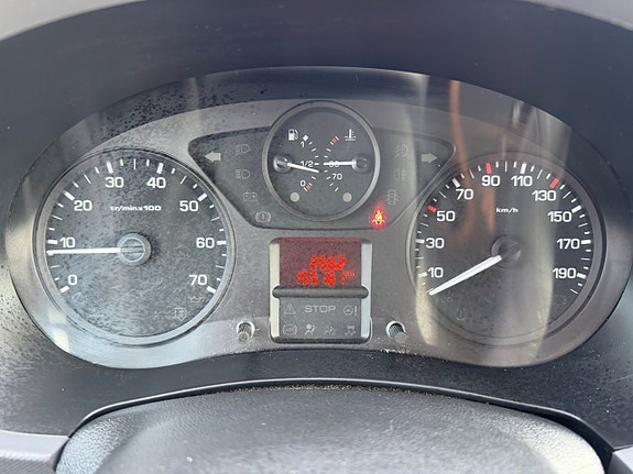 Citroen Berlingo 14 of 26