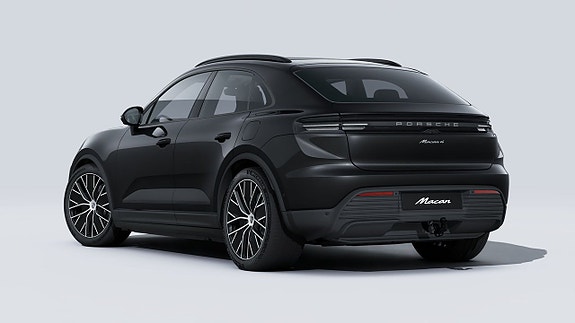 Porsche Macan 4 2 of 4