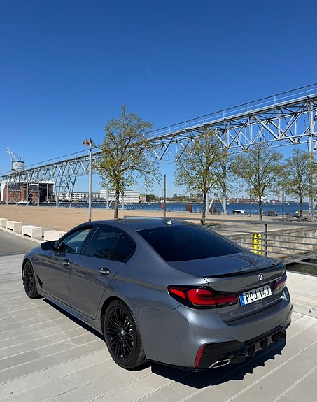 BMW 520d 4 of 16