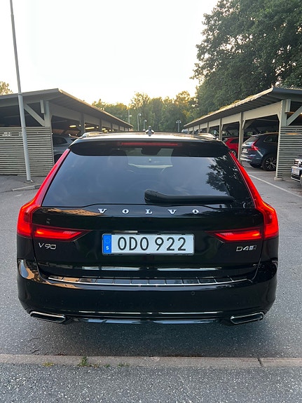 Volvo V90 4 of 12