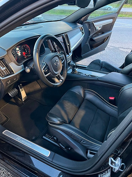 Volvo V90 9 of 12