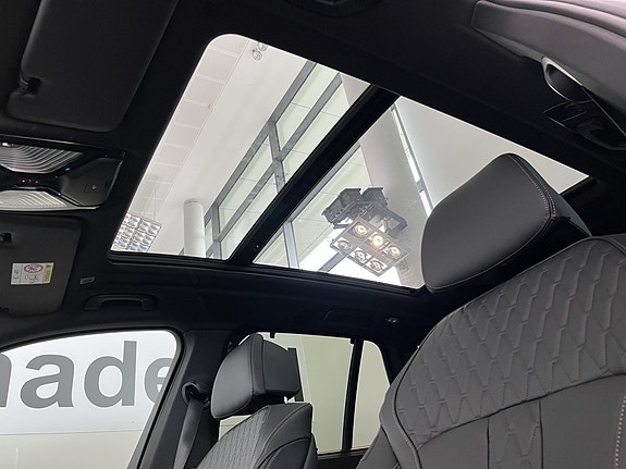 BMW X5 9 of 17