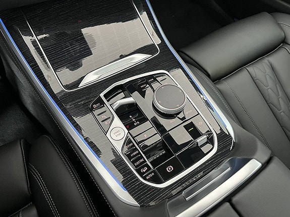 BMW X5 10 of 17