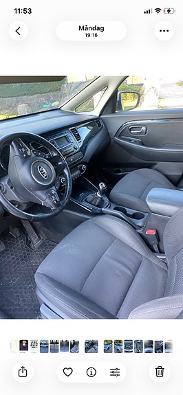 Kia Carens 4 of 7