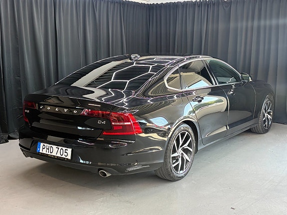 Volvo S90 4 of 14