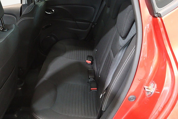 Renault Clio 13 of 18